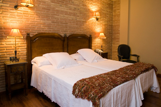 POSADA LOS CONDESTABLES HOTEL & SPA - photo 9
