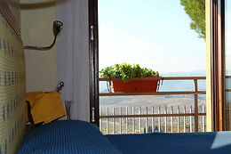 ALBERGO RISTORANTE IL CASTELLACCIO***