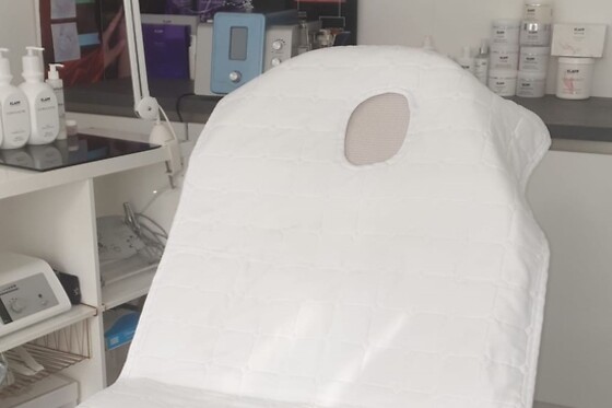 Skin & Foot - photo 2