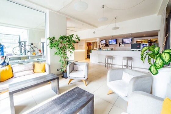 Ferretti Beach Hotel - photo 6