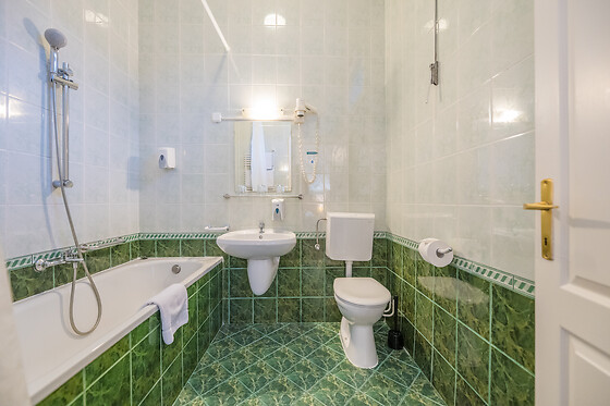 Baross City Hotel - photo 17